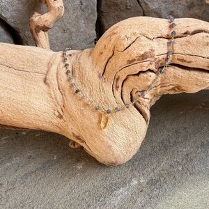 New🌟Ela Rae -Anthropologie- “U” Necklace